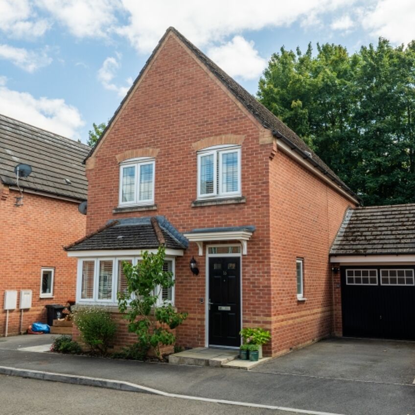 Priory View, Langstone NP18. For sale with Clarke & Partners estate agent.
